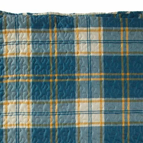 Lodge Toile Quilted Bedding Ensemble - Image 8