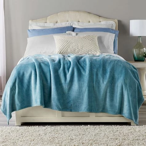 Plush Bed Blankets - Image 8