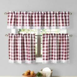 Buffalo Check Tier Pair And Valance Sets