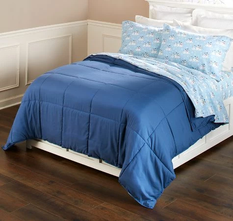 All Seasons Down Alternative Comforters