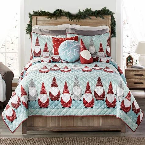 Winter Gnome Quilt Ensemble