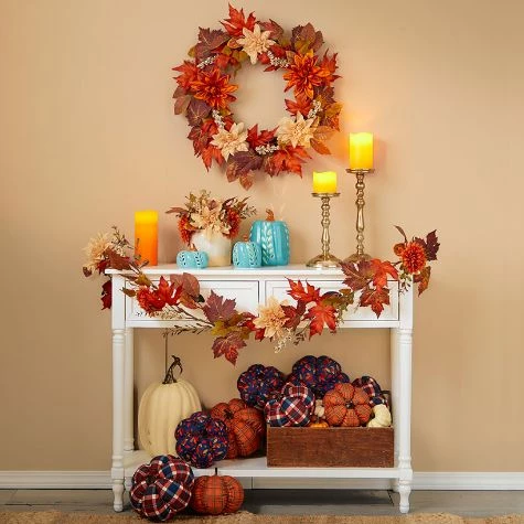 Festive Wreath, Garland & Floral Arrangement Collection - Image 2