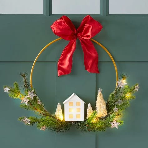 Winter Farmhouse Holiday Decor