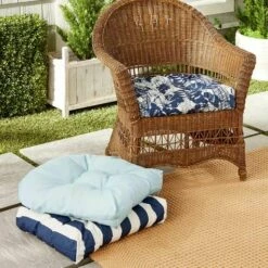 Outdoor Wicker Seat Cushions