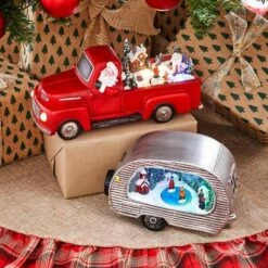 Animated Christmas Pick-Up Truck Or Camper
