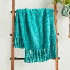 Ivy Chenille Throw With Fringe