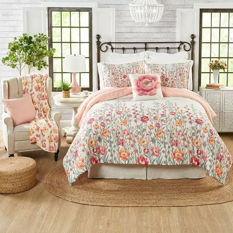 Climbing Floral Throw - Image 2