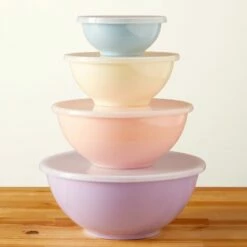 Set Of 4 Pastel Mixing Bowls With Lids